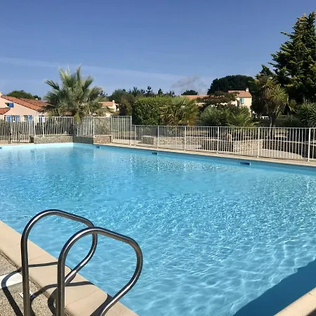 Maison Avec Piscine A 200m De La Сasa de vacaciones