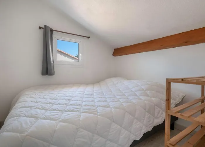 Feriehus Maison Avec Piscine A 200m De La